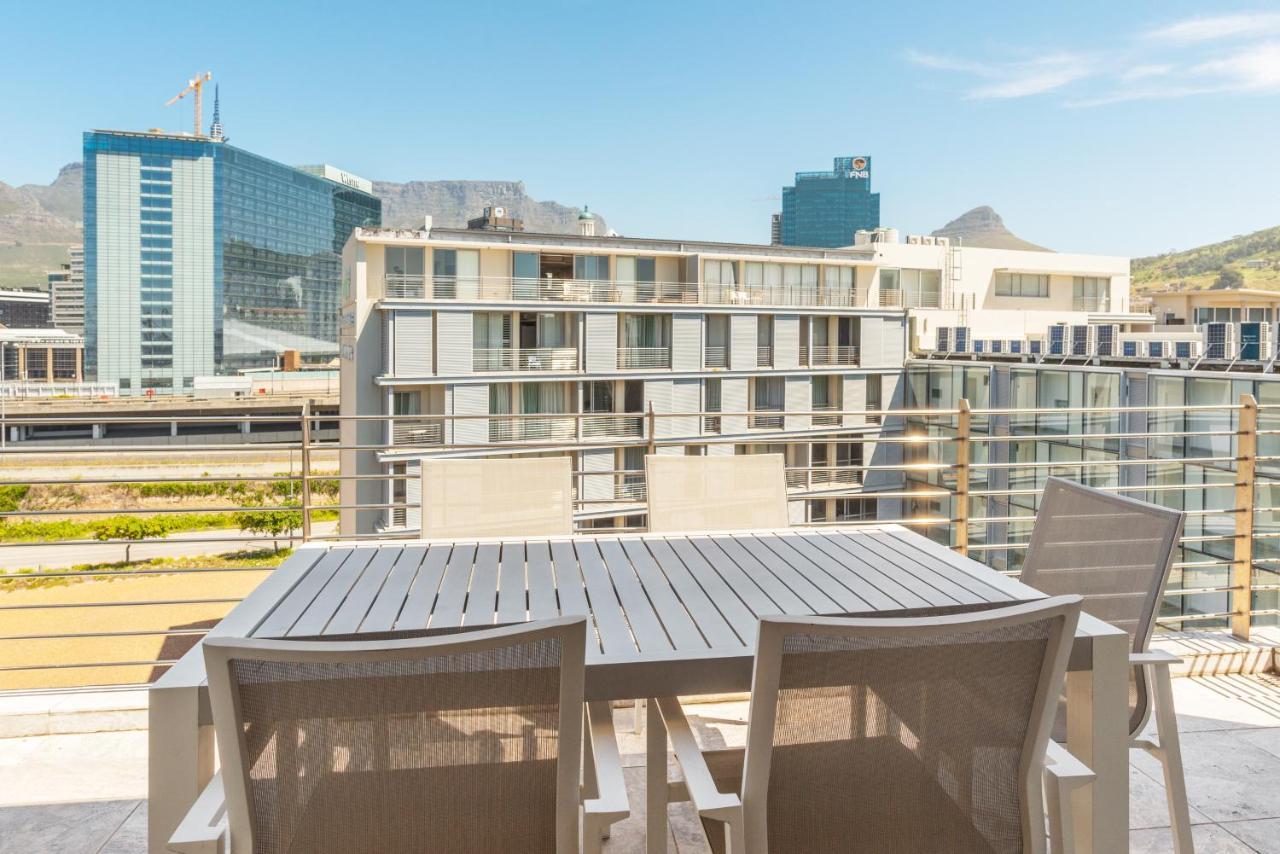 V&A Waterfront Luxury Apartments By Mcstay Kapstadt Exterior foto
